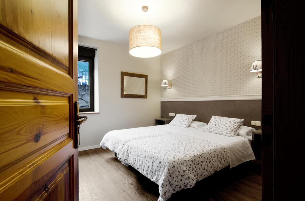 Hotel Deth Pais 2*